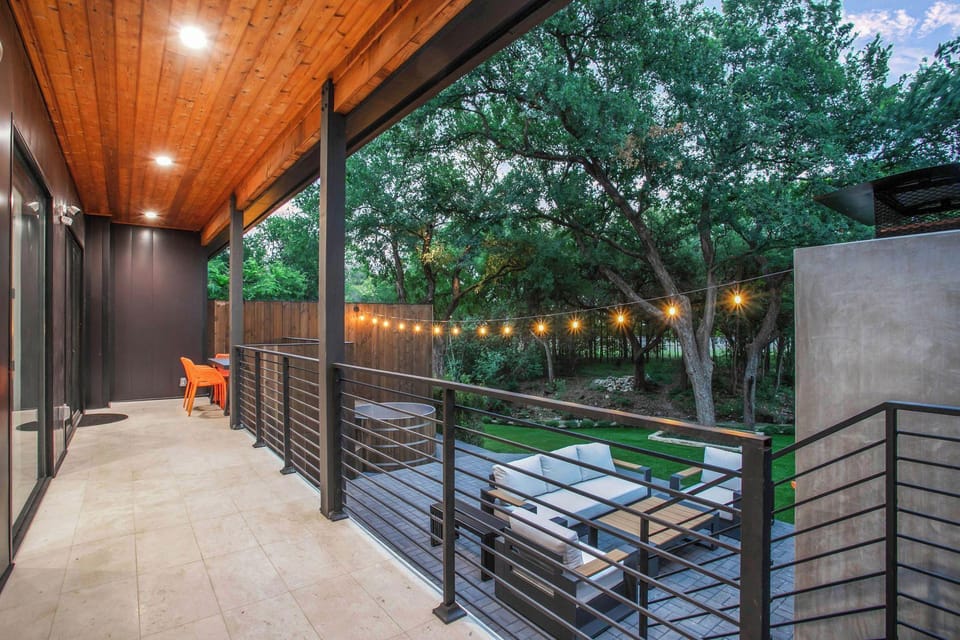 Thonton Unit A & B Hotel in Zilker