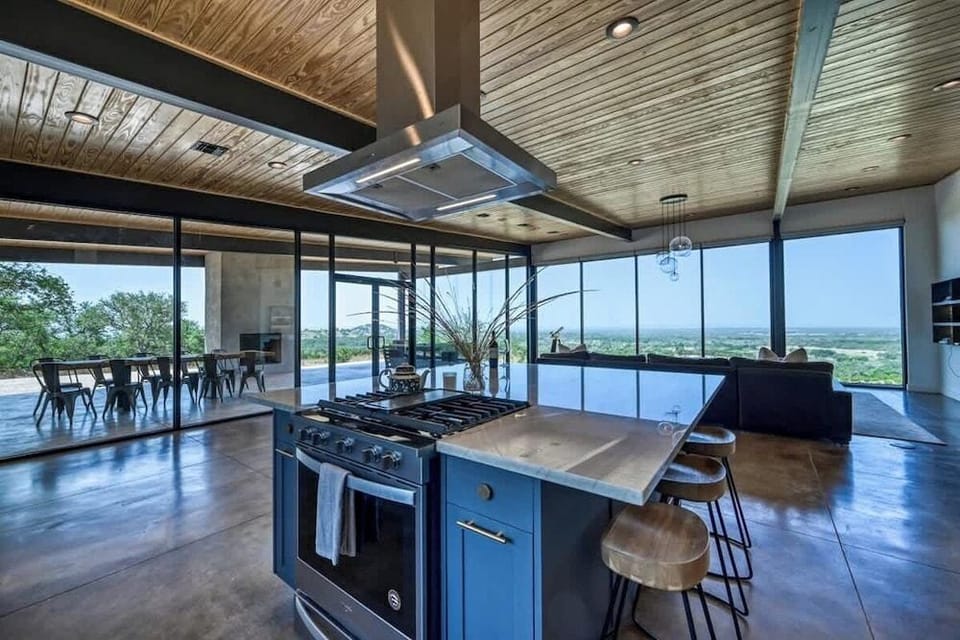 A Thousand Stars: Pool+hot Tub, Views Hotel in Rio Grande