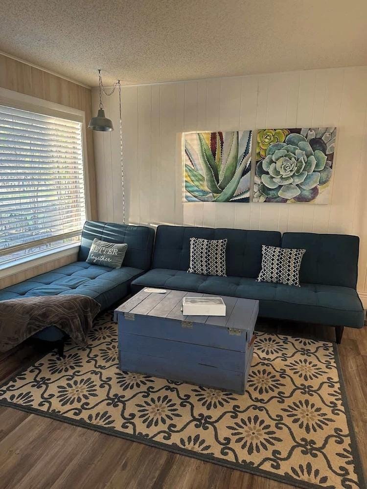 Lazy Cove Waterfront Getaway on Lake Lbj! Hotel in Kingsland