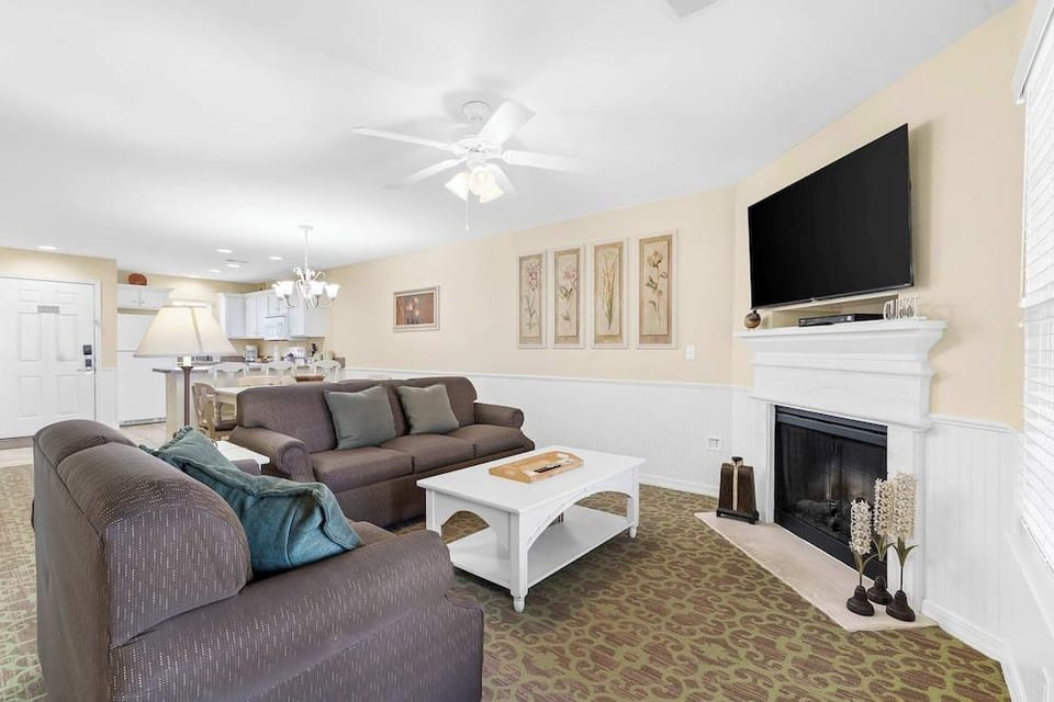Ozarks Vista Retreat 6ppl Stay Hotel in Table Rock Lake