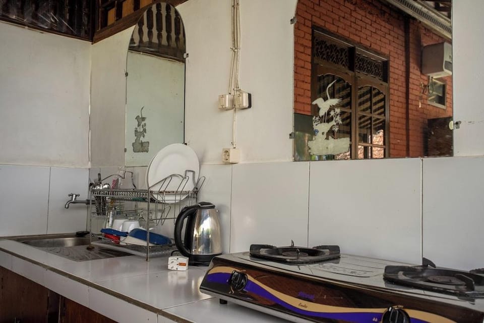 Pondok Hari Baik Hotel in West Selemadeg
