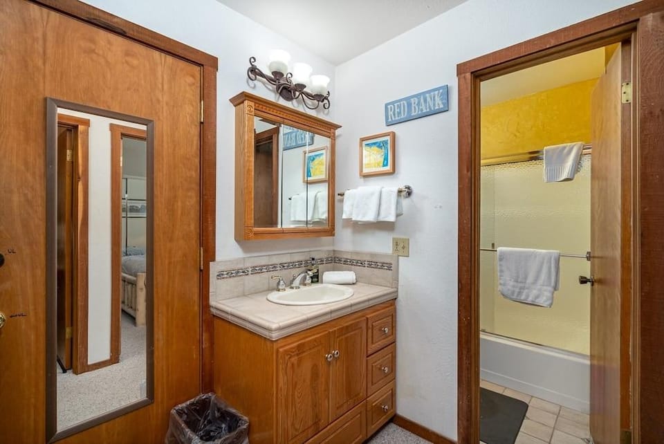 Tamarack Condo 19 2 Bedroom Condo by Bear Valley Vacation Rentals Hotel in Bear Valley