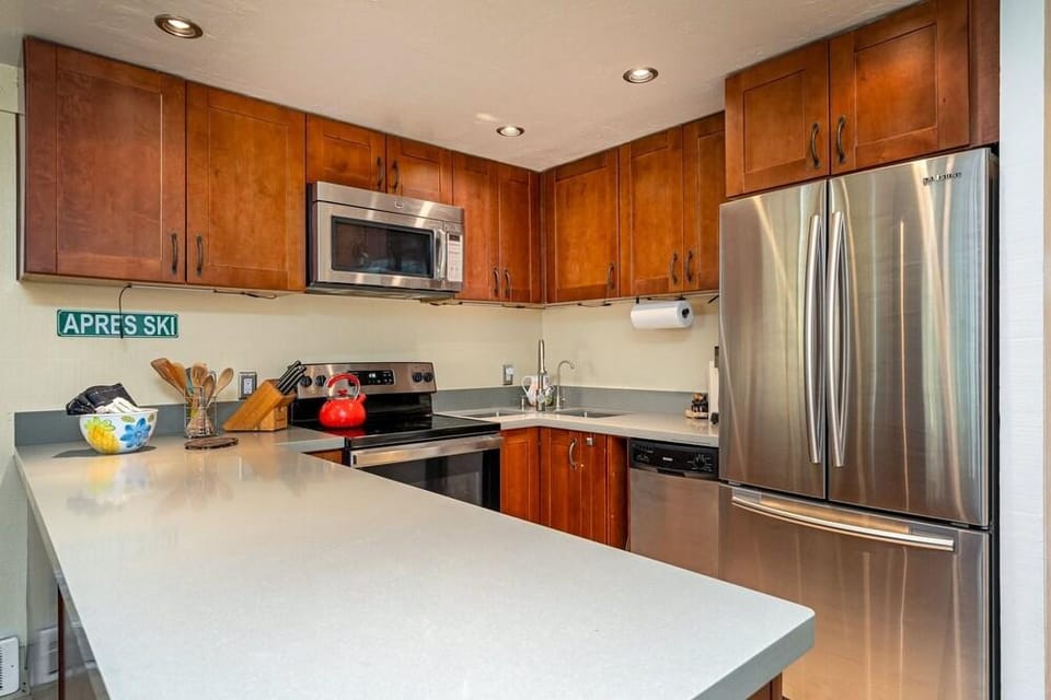 Creekside Condo 3 2 Bedroom Home by Bear Valley Vacation Rentals Hotel in Bear Valley