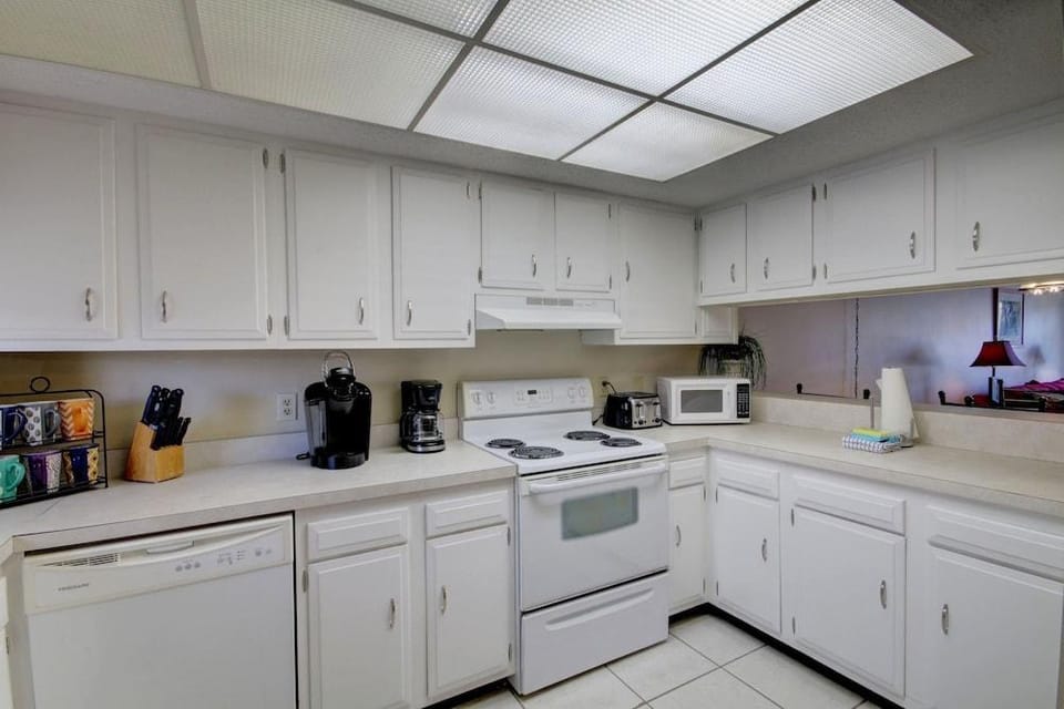 516 El Matador 2 Bedroom Condo Hotel in Okaloosa Island