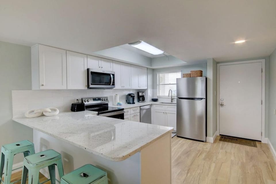 551 El Matador 2 Bedroom Condo Hotel in Okaloosa Island