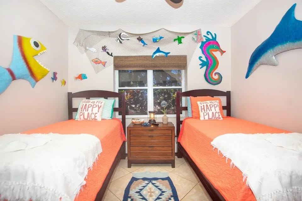 Villa Del Playa #1 Hotel in West End