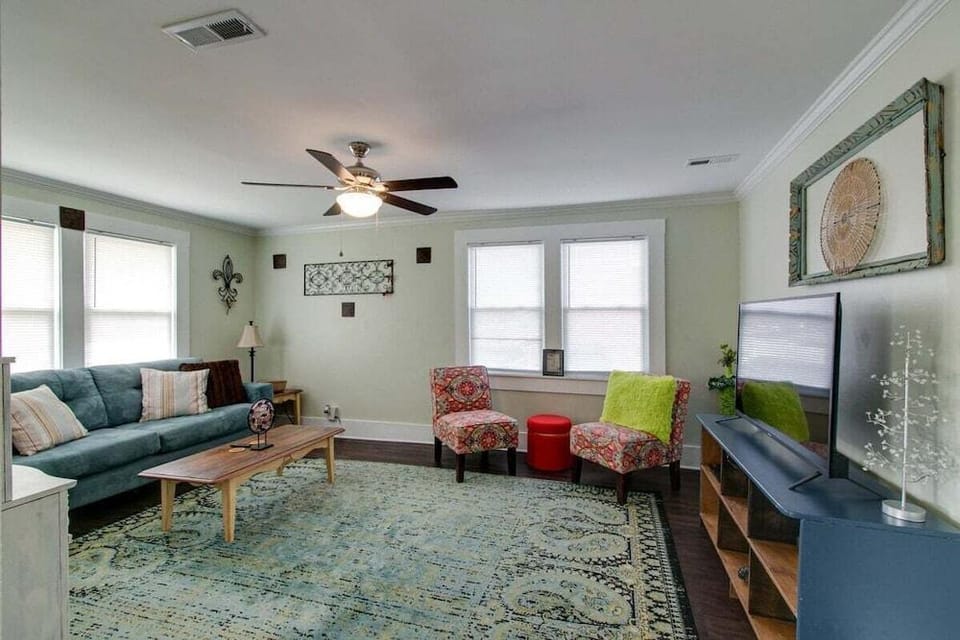 Clarksville Cottage on Crossland Hotel in Clarksville