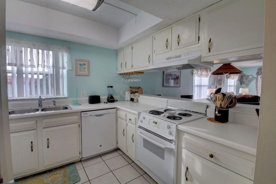 530 El Matador 2 Bedroom Condo by RedAwning Hotel in Okaloosa Island