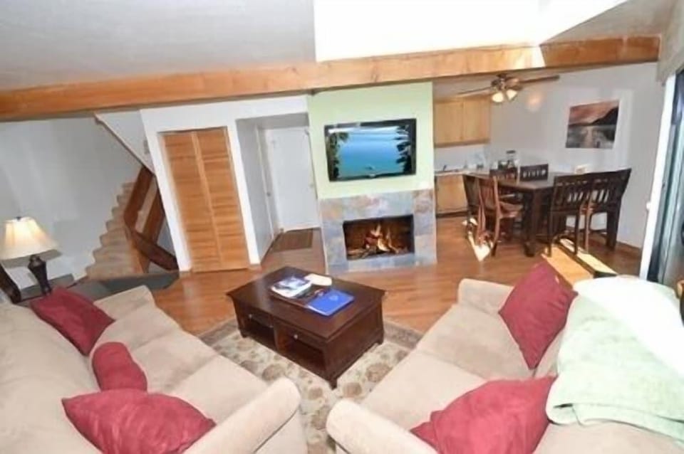 489 Ala Wai, 48 3 Bedroom Condo by RedAwning Hotel in South Lake Tahoe