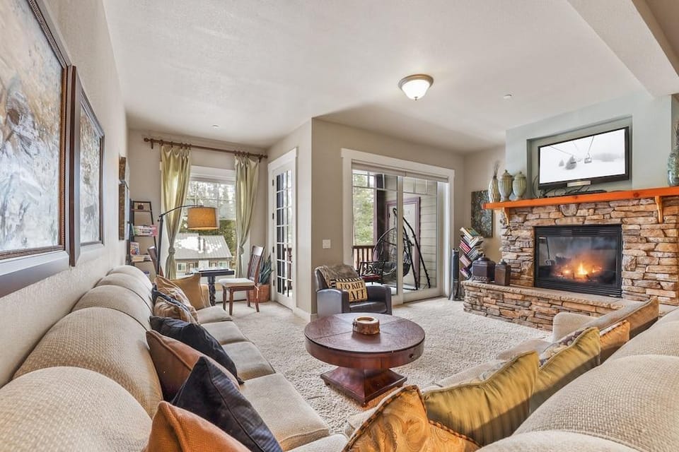 Spacious Elegance-Kirkwood-Timber Ridge 3 Bedroom 3 Residence Hotel in Kirkwood