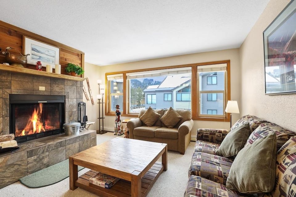 2 Bedroom Kirkwood Condo Across the Street from Village 2 Condo Hotel in Kirkwood