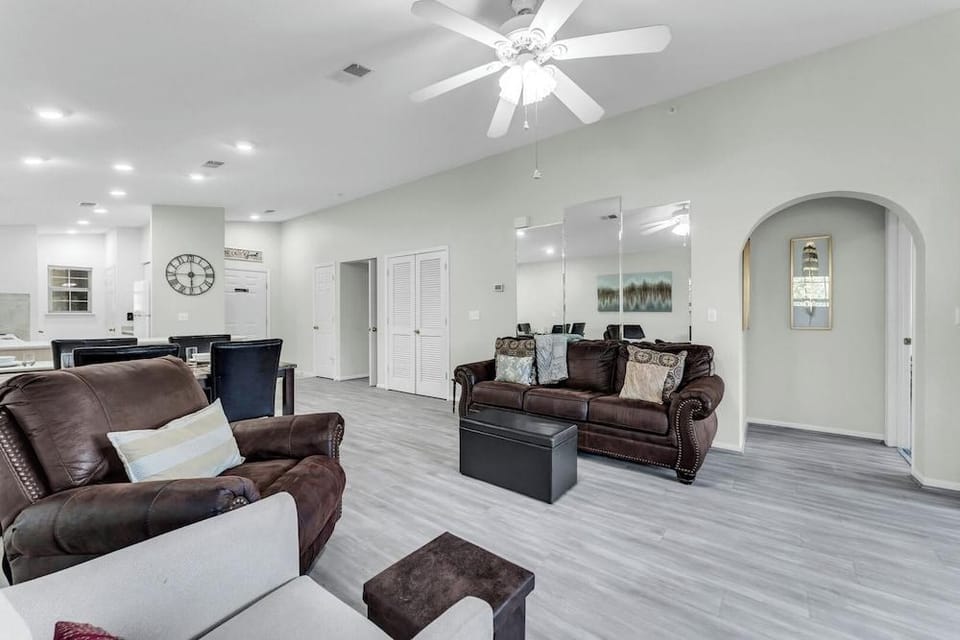 Peaceful 2BR Condo by Golf Course & Pools Hotel in Hollister