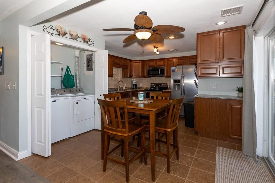 Pet-friendly Condo at Mm-19 w/ Boat Slip & Lake Views Hotel in Osage Beach