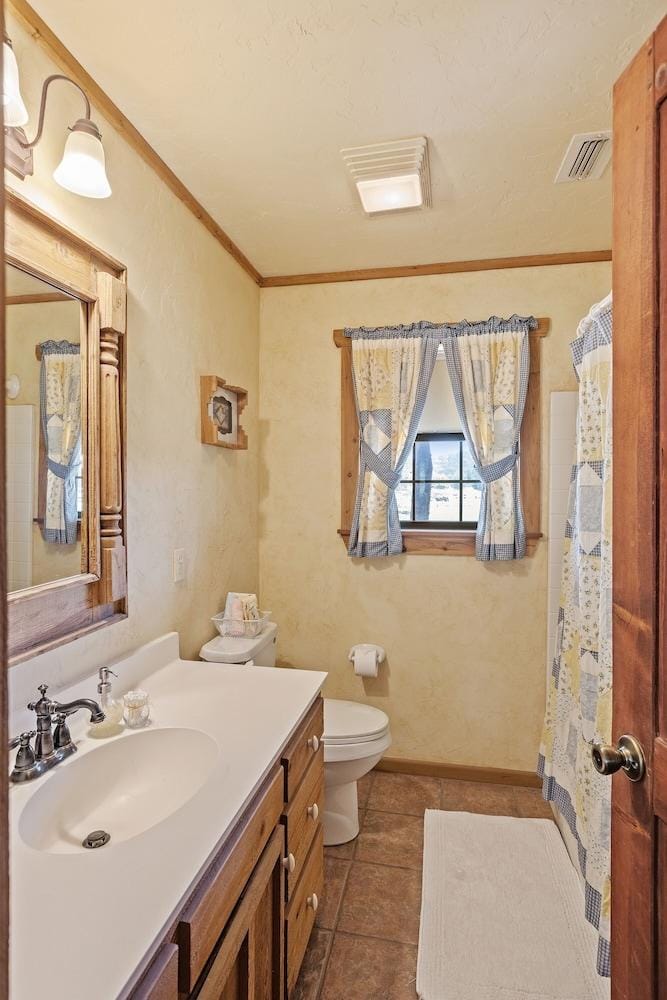 Sistercreek Ranch - First Cabin 2 Bedroom Cabin Hotel in Rio Grande
