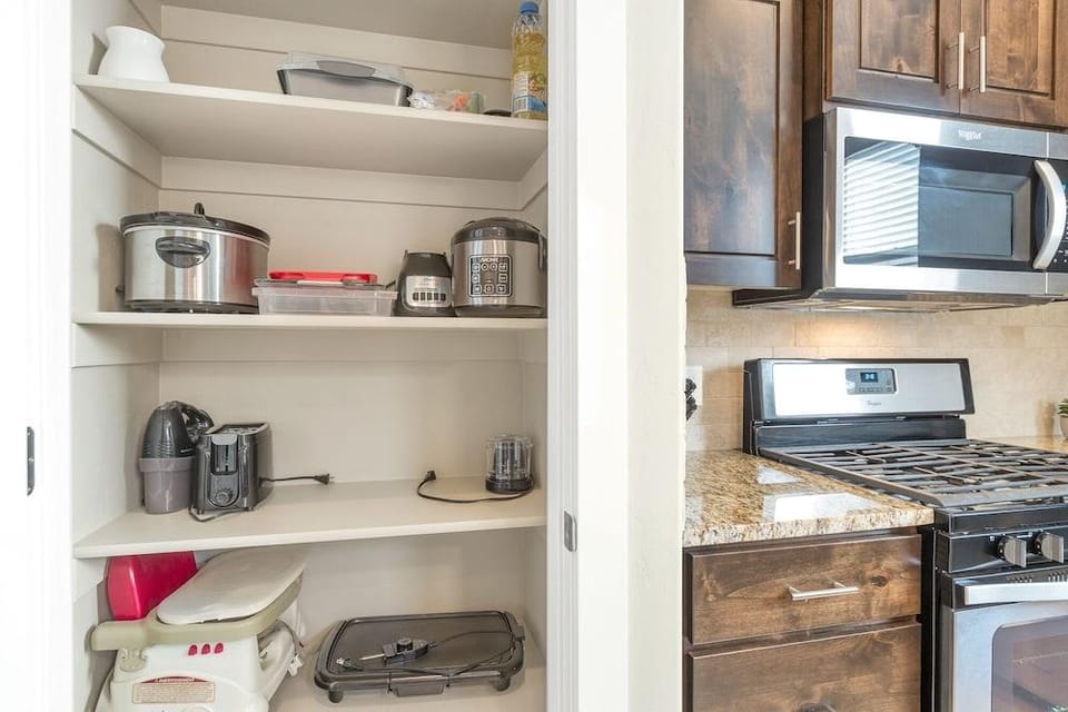 Park View Place 3 Bedroom Home by RedAwning Hotel in Washington
