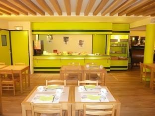 Aux Lys de Chablis Hotel in Chablis