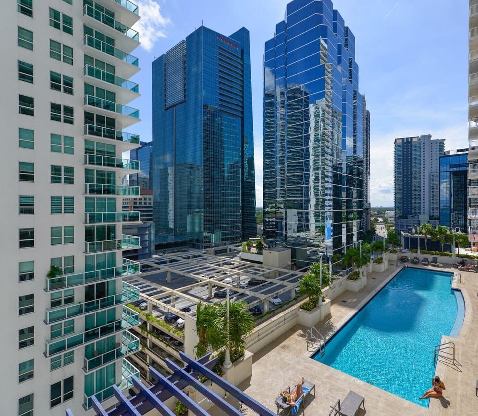 Brickell Condos Heart of Miami Living Hotel in Brickell