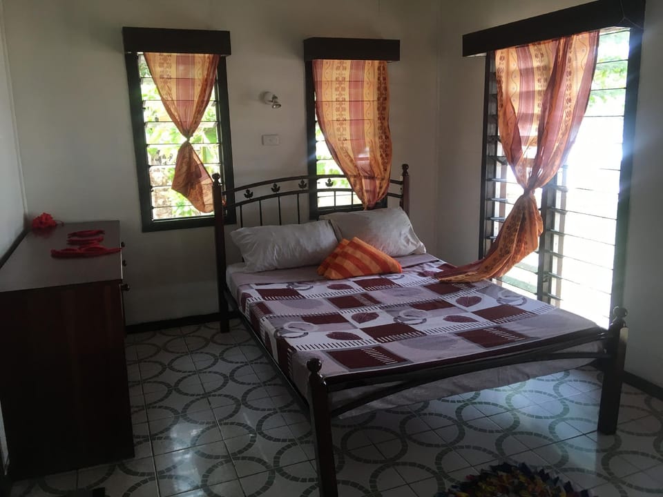 Yasawa Long Beach Hideout Resort Hotel in Western Division, Fiji