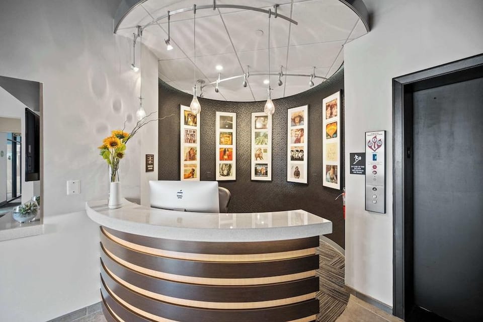 The 333 Suites 303 Suite for 6 Hotel in Cincinnati