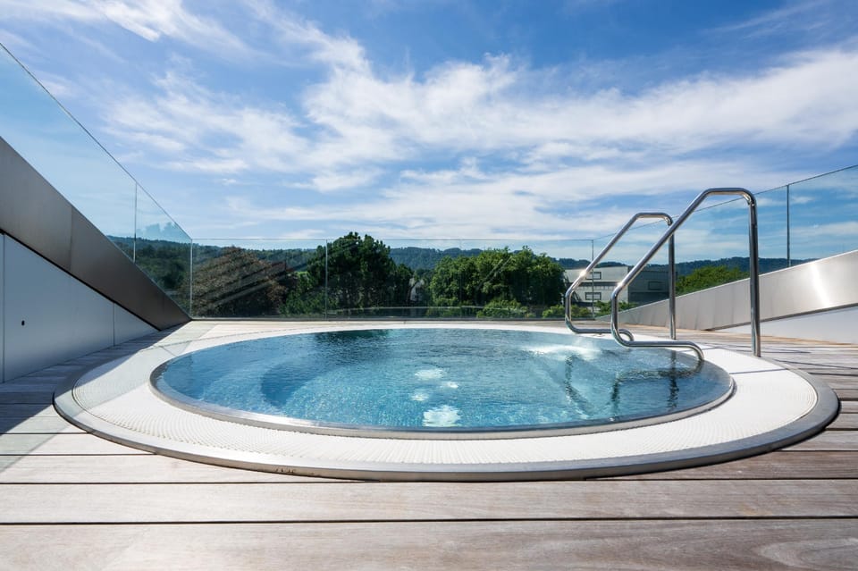 Hotel Belvoir Lake View & Spa Hotel in Canton of Zurich