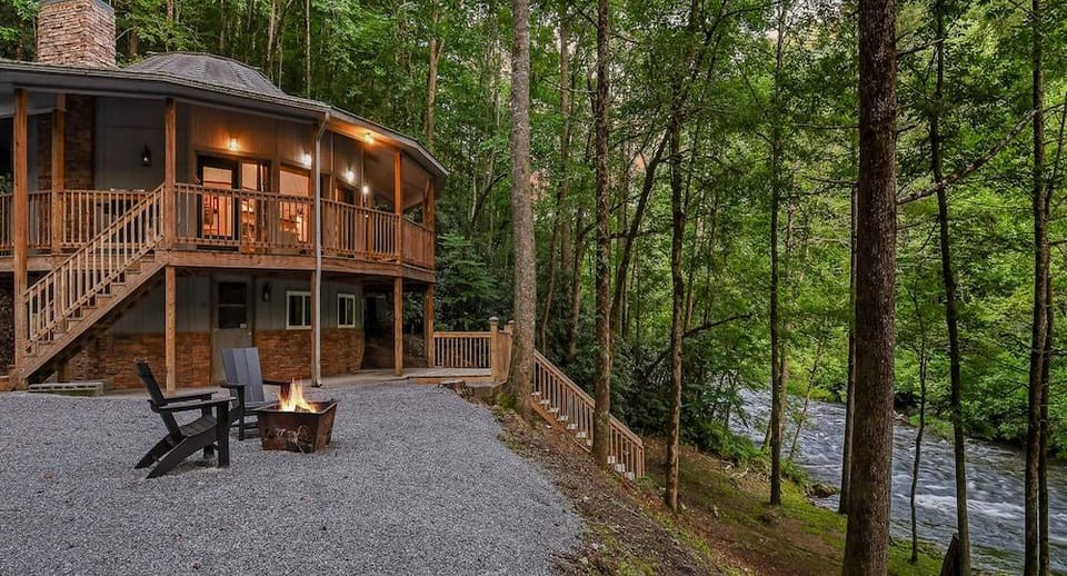 Dream Catcher 1 Bedroom Home by RedAwning Hotel in Sevier County