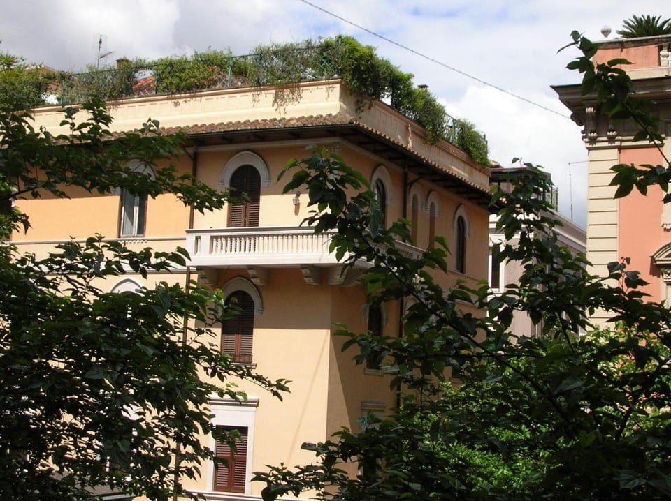Chiara Stella Guest House Hotel in Rome