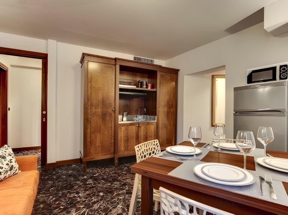 Torre dell’Orologio Signature Residence Apartment hotel in San Marco