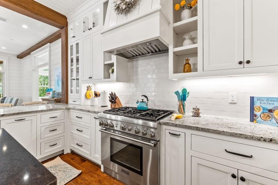 Better By The Beach 164 Red Cedar Way 3 Bedroom Home by RedAwning Hotel in Seaside