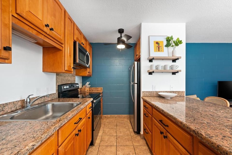 Big Island Kona Bali Kai by Coldwell Banker Island Vacations Hotel in Holualoa