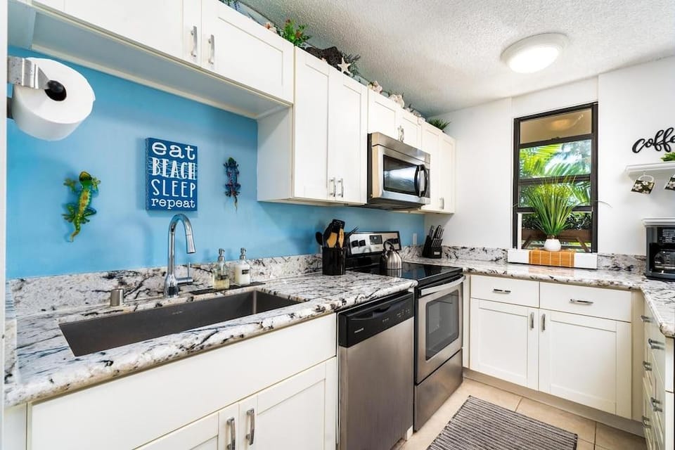 Big Island Kona Makai 4205 1 Bedroom Condo Hotel in Holualoa