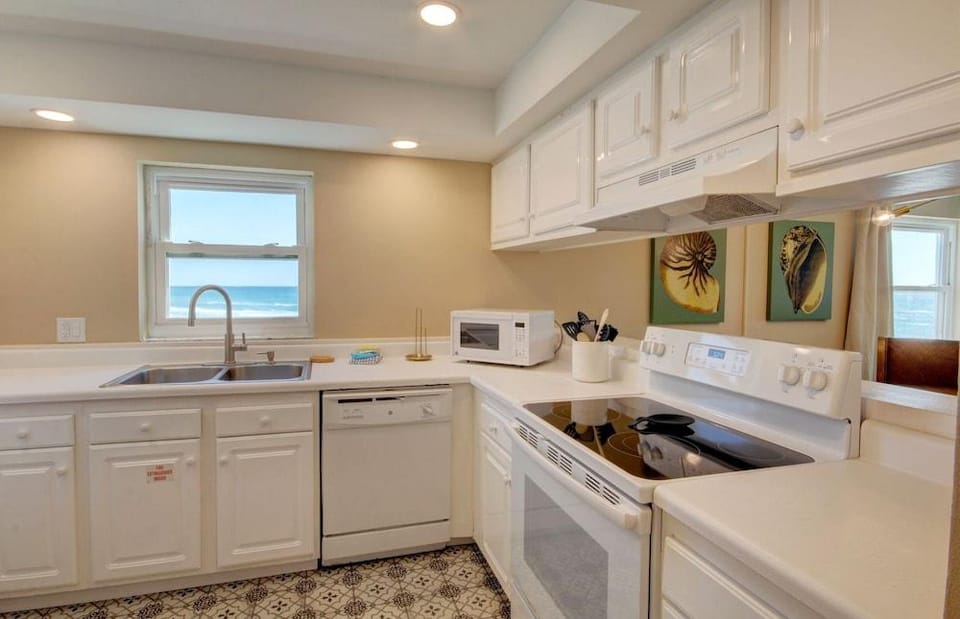 350 El Matador 2 Bedroom Condo by RedAwning Hotel in Okaloosa Island