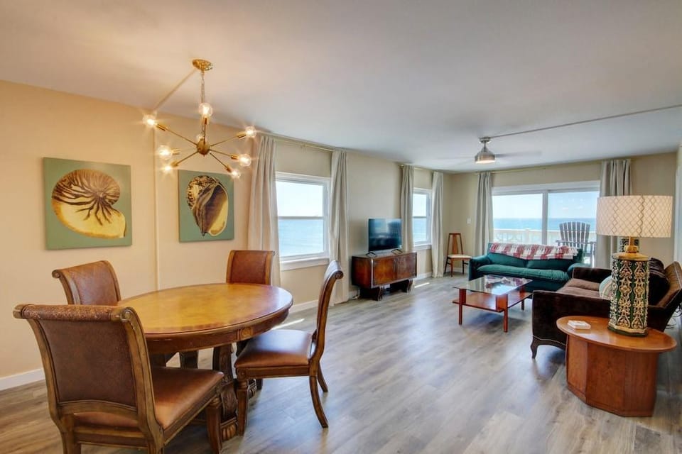 350 El Matador 2 Bedroom Condo by RedAwning Hotel in Okaloosa Island