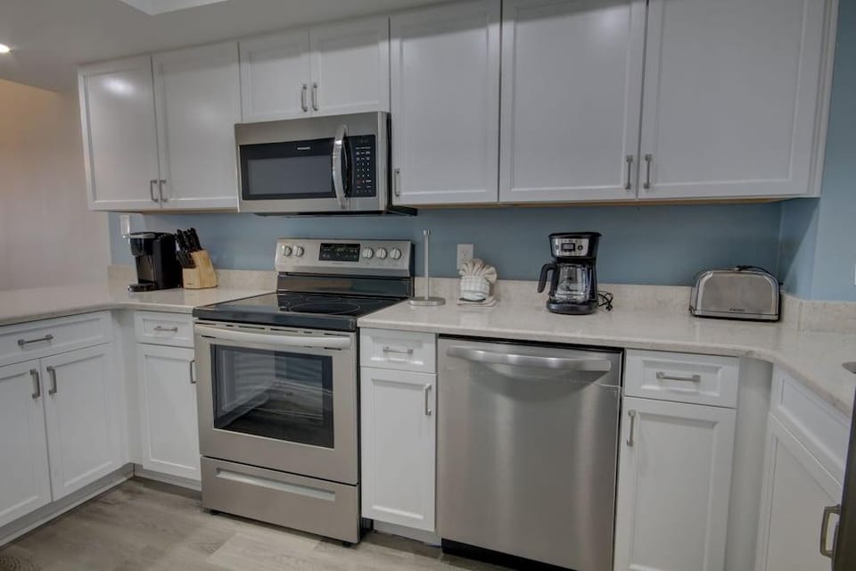 457 El Matador 2 Bedroom Condo by RedAwning Hotel in Okaloosa Island