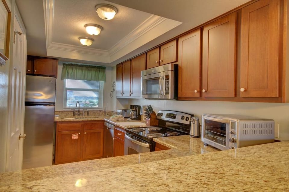 362 El Matador 2 Bedroom Condo by RedAwning Hotel in Okaloosa Island