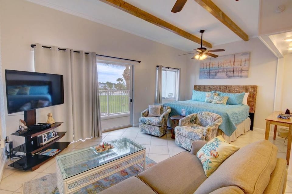 627 El Matador Condo by RedAwning Hotel in Okaloosa Island