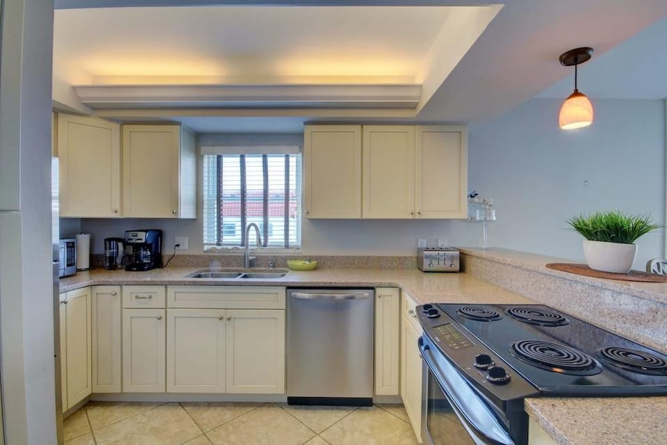460 El Matador 2 Bedroom Home by RedAwning Hotel in Okaloosa Island