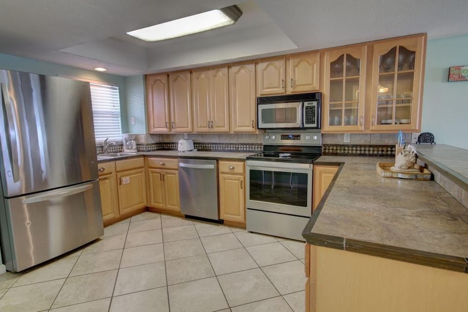 238 El Matador 2 Bedroom Condo by RedAwning Hotel in Okaloosa Island