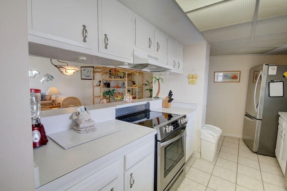 235 El Matador 1 Bedroom Condo by RedAwning Hotel in Okaloosa Island