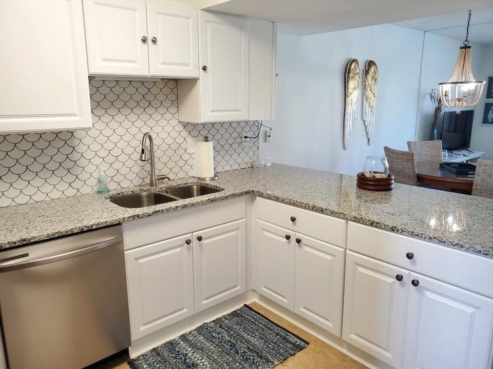 Spanish Trace 240 2 Bedroom Condo by RedAwning Hotel in Saint Augustine Beach