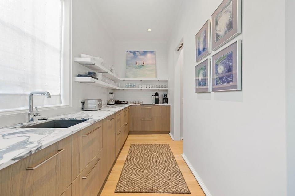 Verisun 40 Elysee Court 5 Bedroom Home by RedAwning Hotel in Rosemary Beach