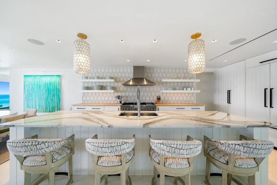 Dream On 4 Bedroom Home by RedAwning Hotel in Rosemary Beach