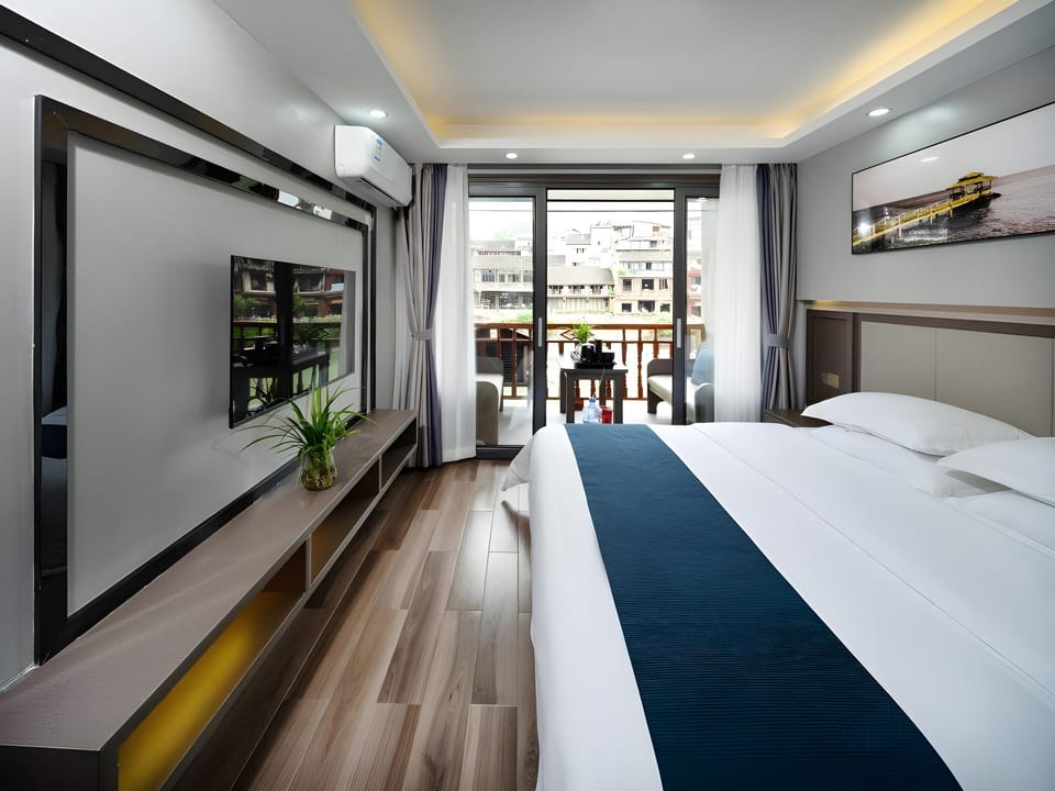 Mengyuan Tuojiang Inn Hotel in China