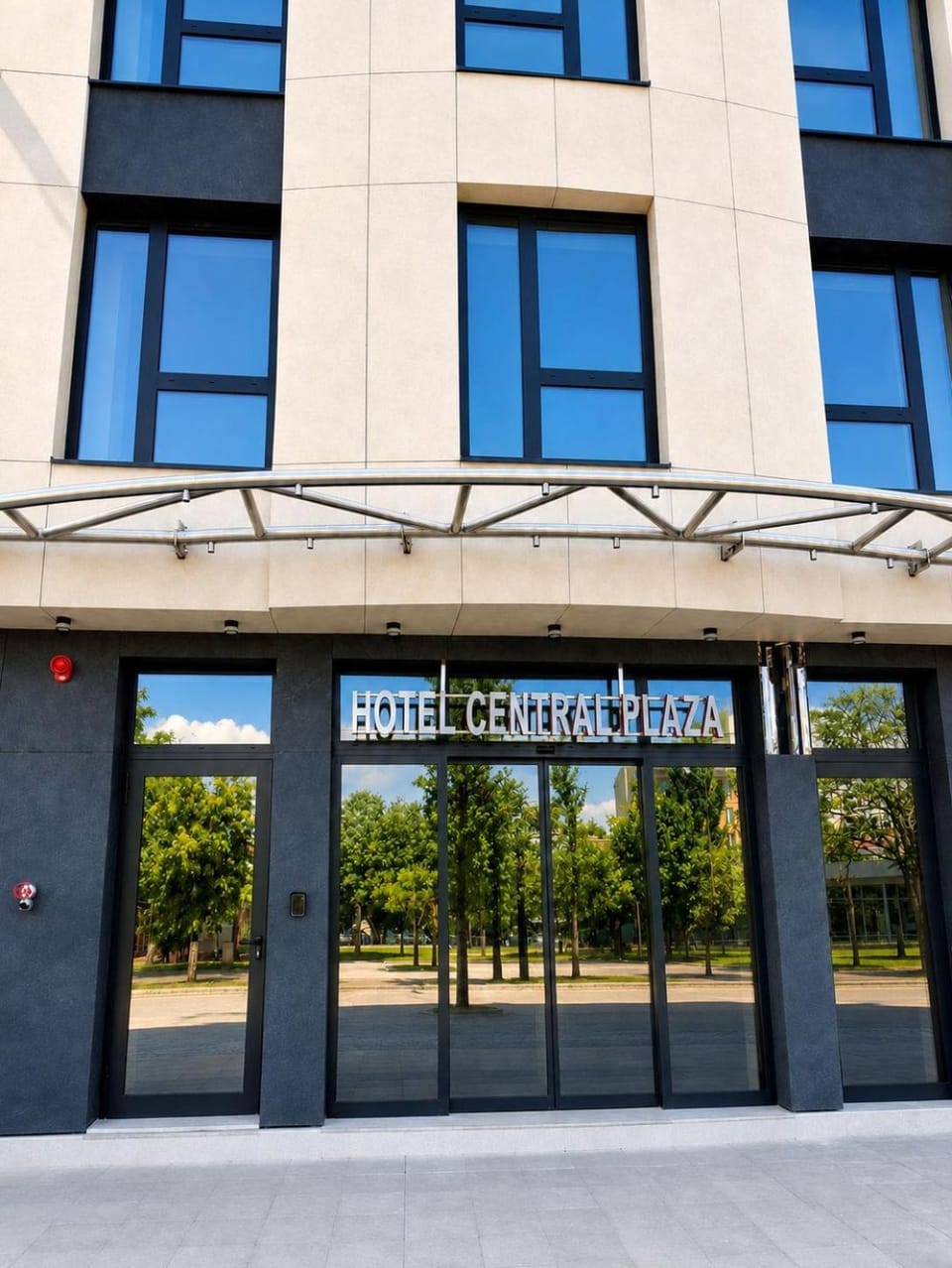 Central Plaza Hotel---FREE PARKING Hotel in Sofia