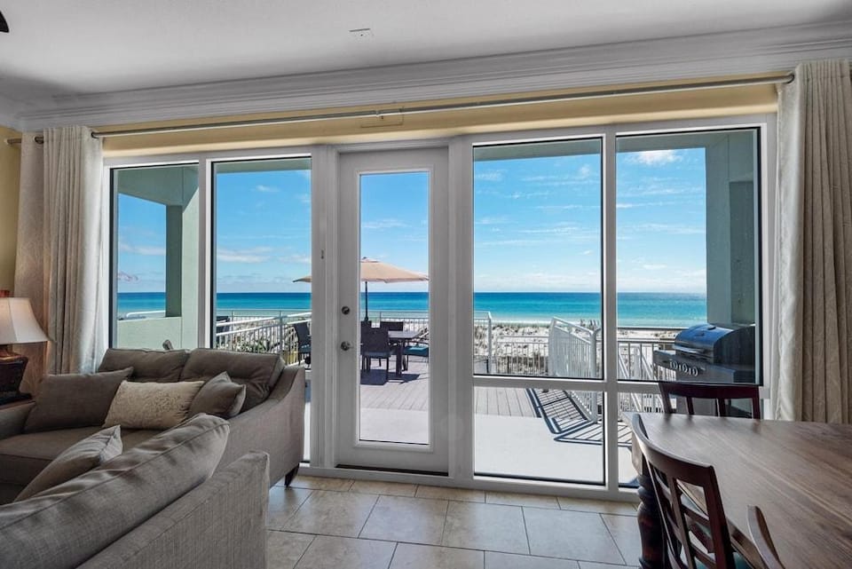White Sands 423 Hotel in Pensacola Beach