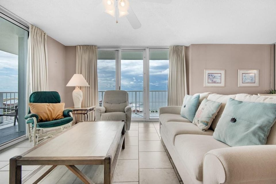 Tristan Towers Unit 9B Hotel in Pensacola Beach