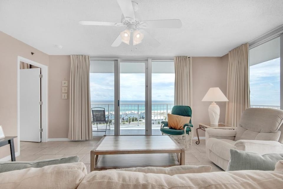Tristan Towers Unit 9B Hotel in Pensacola Beach