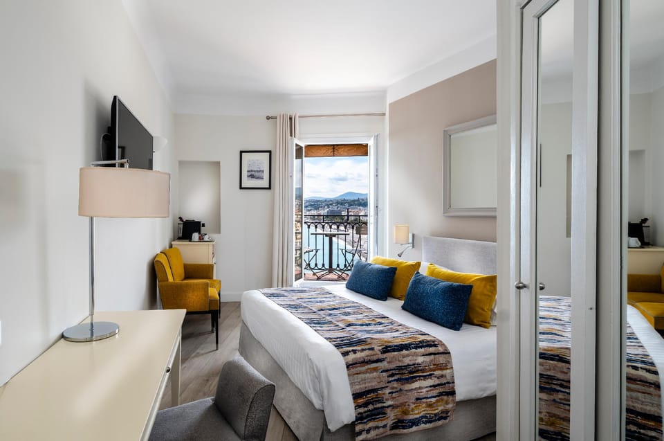 Guestroom