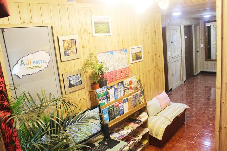 Jeju Azi Hostel Motel in South Korea