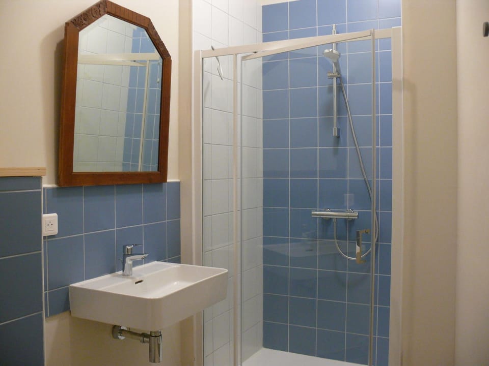 A la belle etoile - Auberge Hostel in Brittany