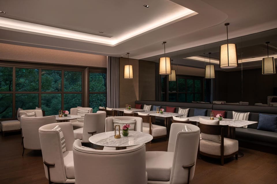 Movenpick by Accor Shanghai People's Square Hotel in Shanghai